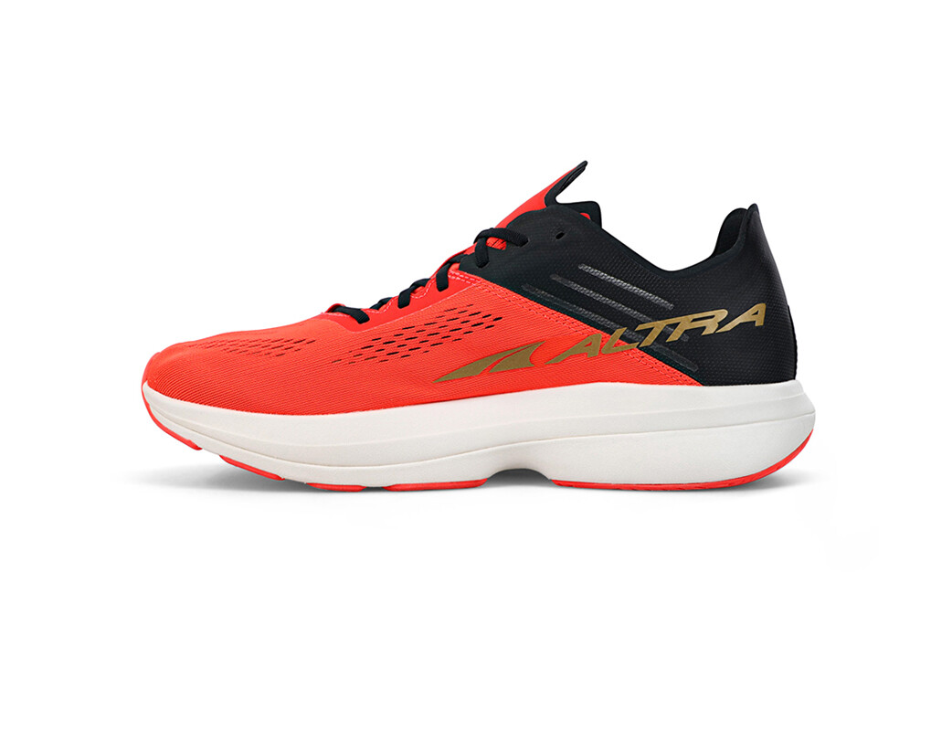 Coral / Black Men's Altra Running Vanish Carbon Road Running Shoes | 89042-WFDG