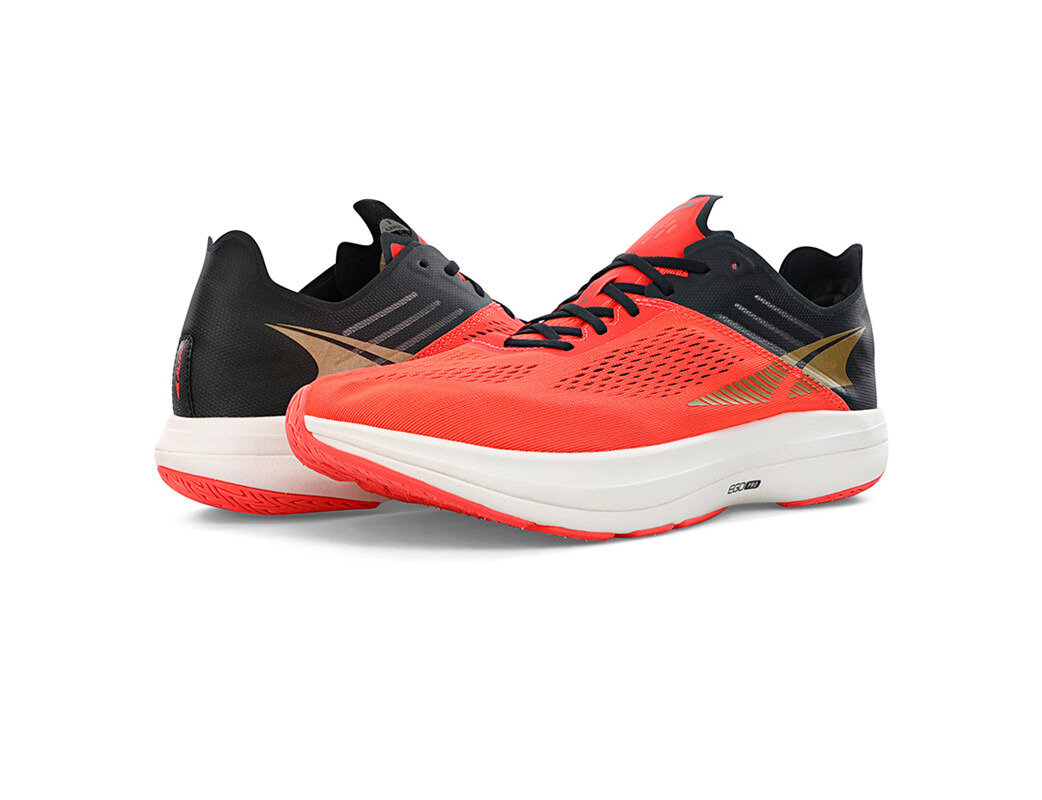 Coral / Black Men's Altra Running Vanish Carbon Road Running Shoes | 89042-WFDG