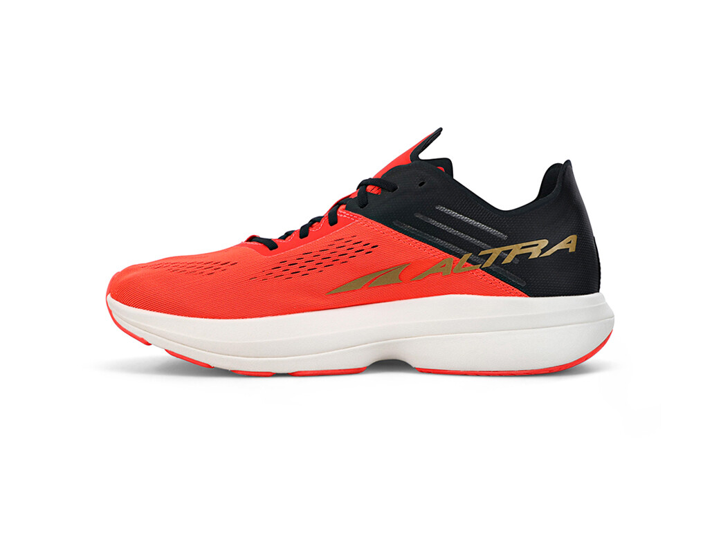 Coral / Black Women's Altra Running Vanish Carbon Road Running Shoes | 60234-GBCX